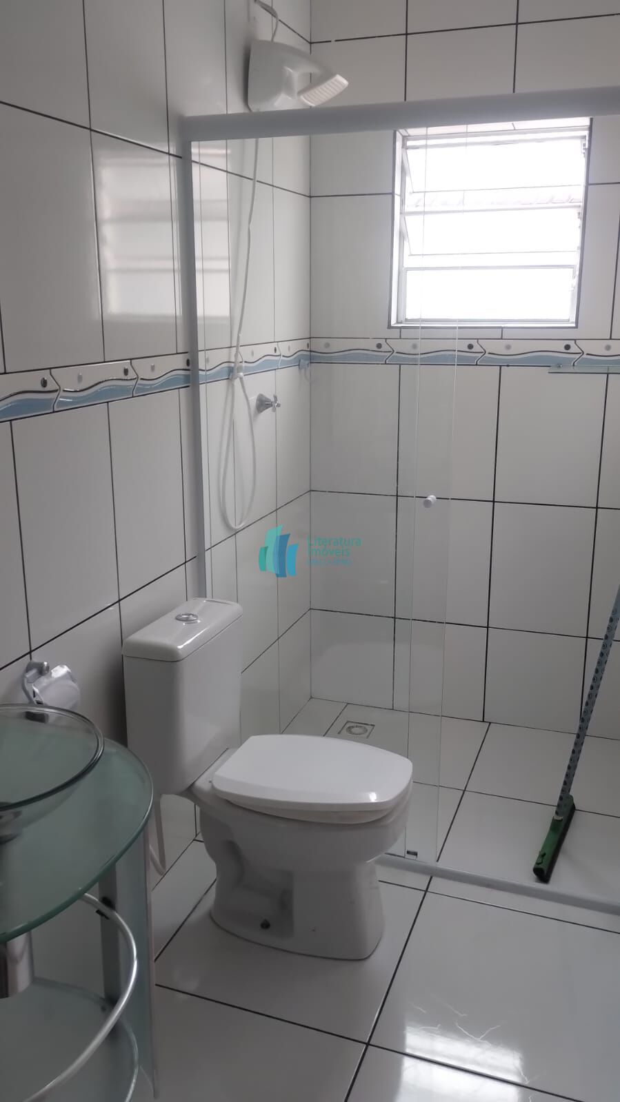 Casa para alugar com 2 quartos, 180m² - Foto 23