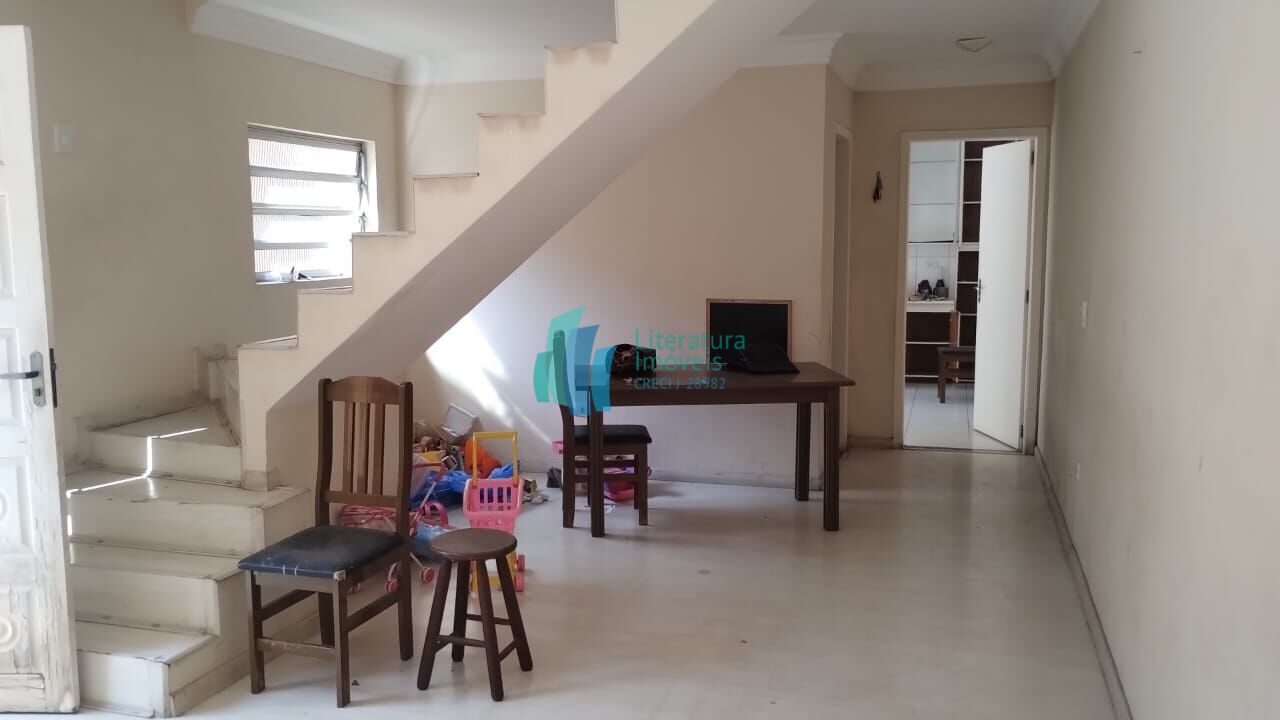 Casa para alugar com 3 quartos, 250m² - Foto 10