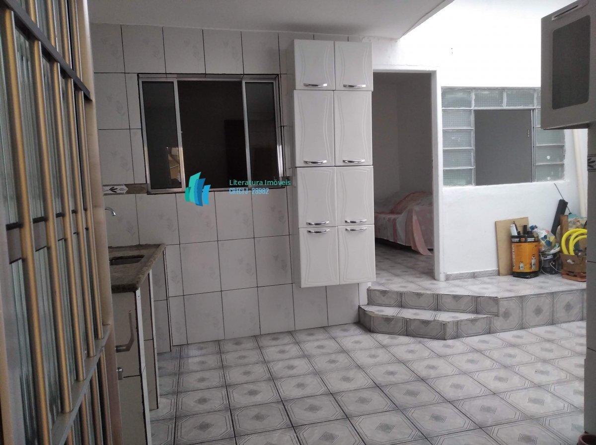 Casa à venda com 3 quartos, 35m² - Foto 11