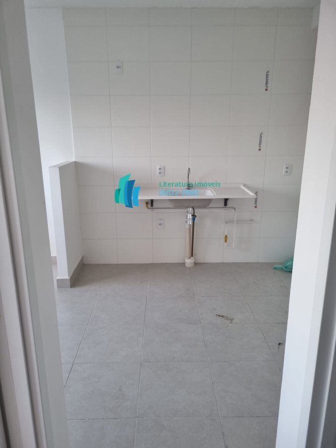 Apartamento para alugar com 2 quartos, 34m² - Foto 4