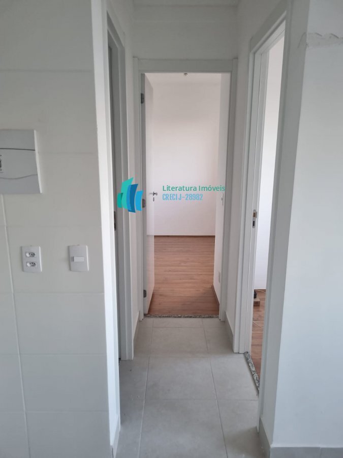 Apartamento para alugar com 2 quartos, 34m² - Foto 12