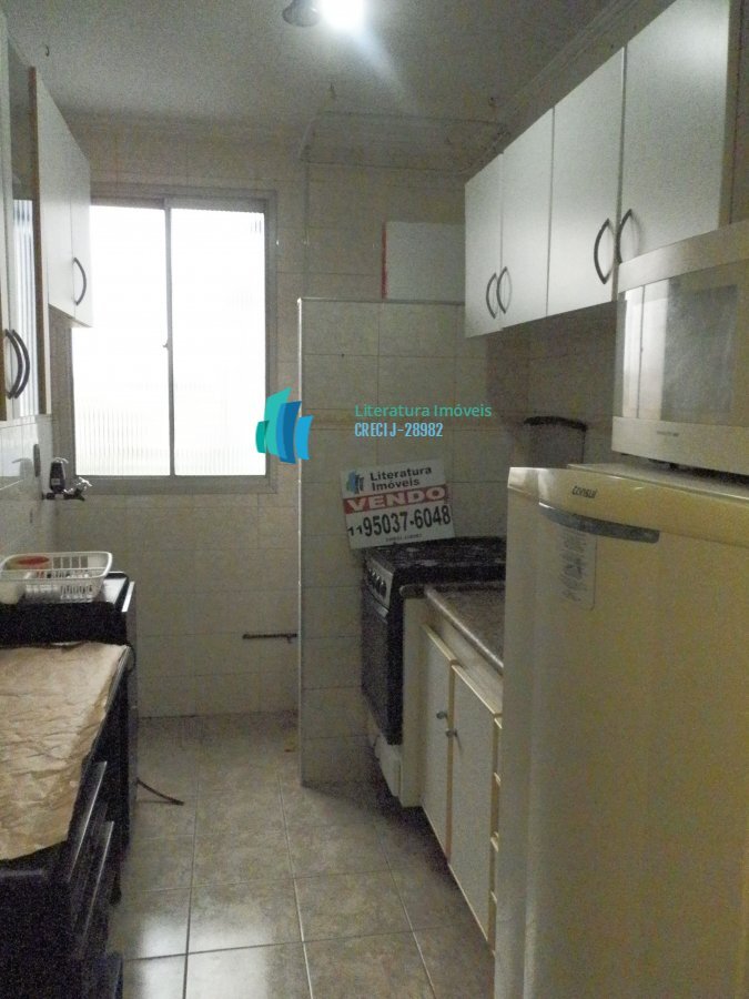 Apartamento à venda com 2 quartos, 46m² - Foto 1