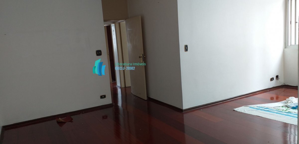 Apartamento à venda com 3 quartos, 110m² - Foto 1