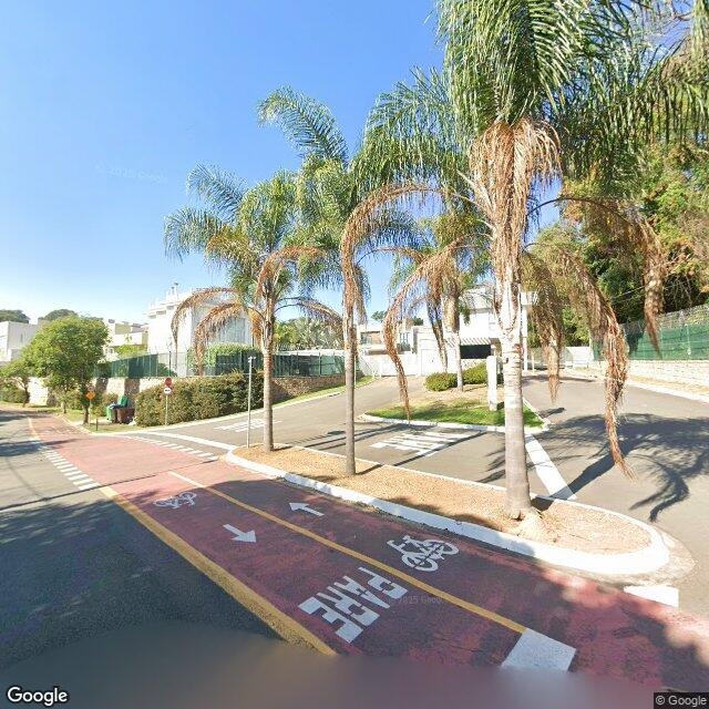 Imagem estática do "Street View" da localização