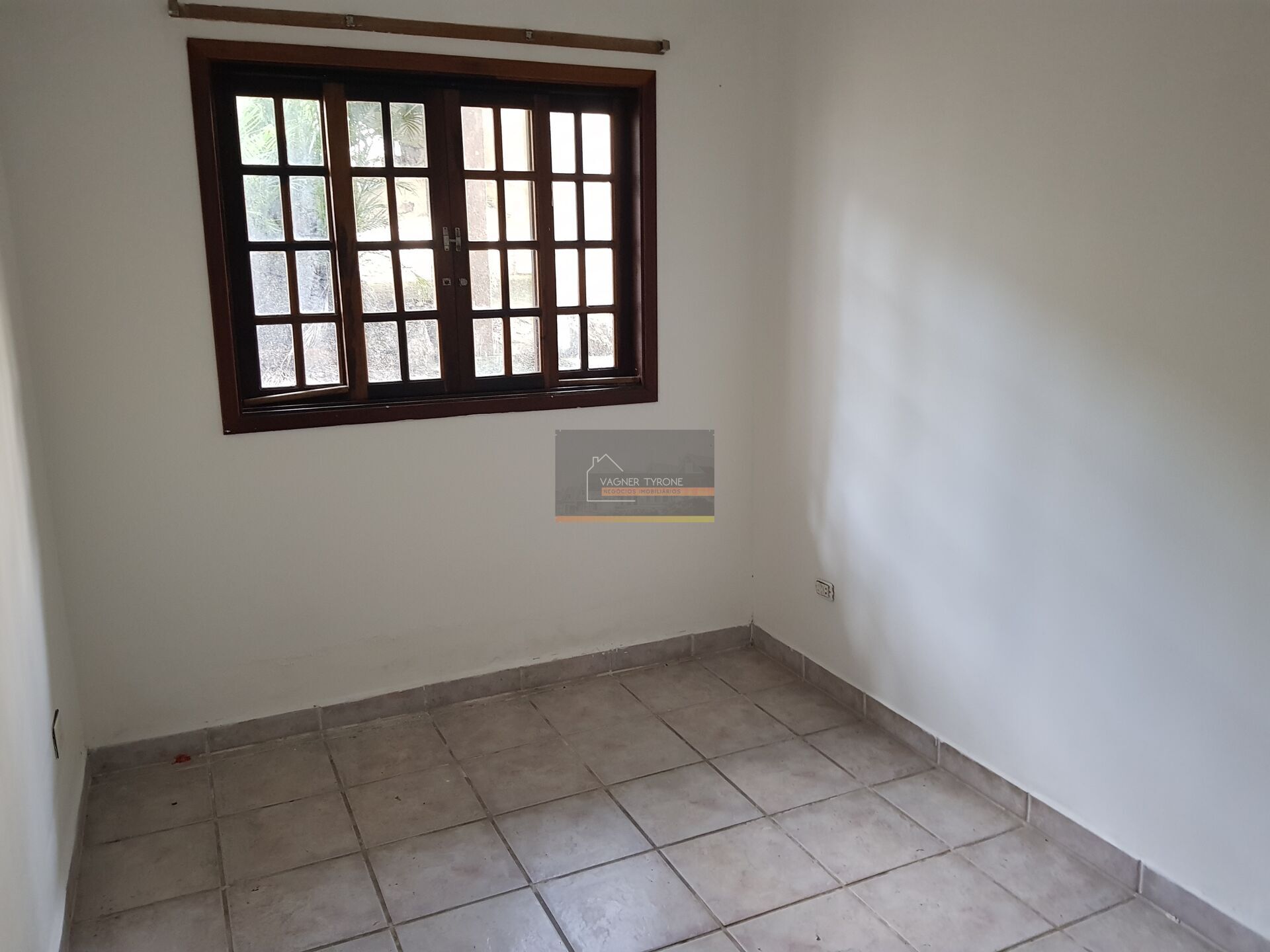 Casa à venda com 4 quartos, 200m² - Foto 37