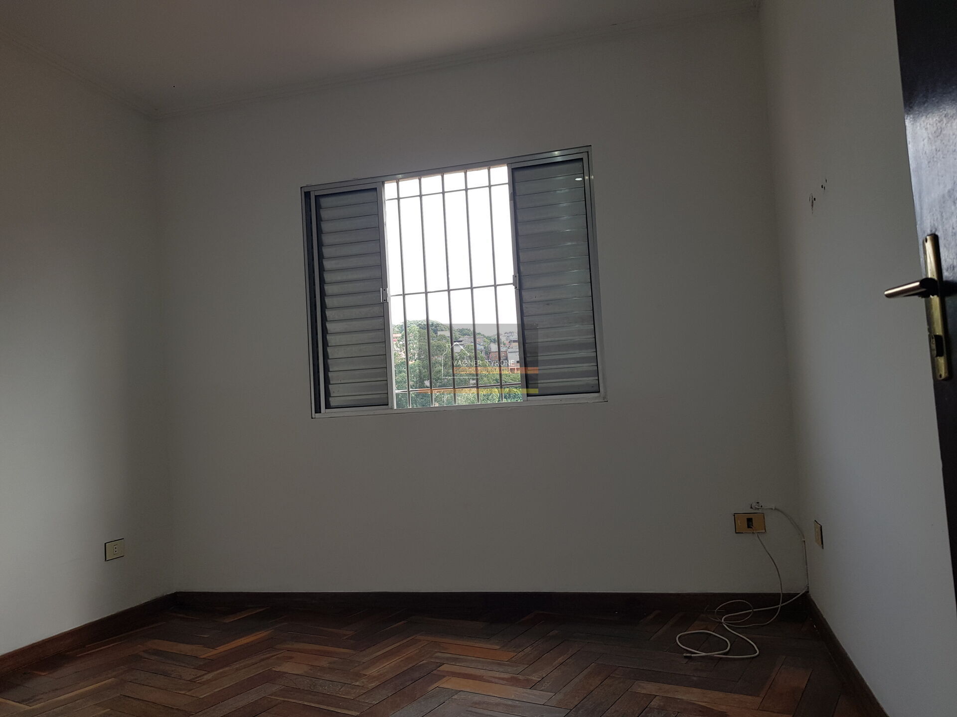 Casa à venda com 4 quartos, 200m² - Foto 24