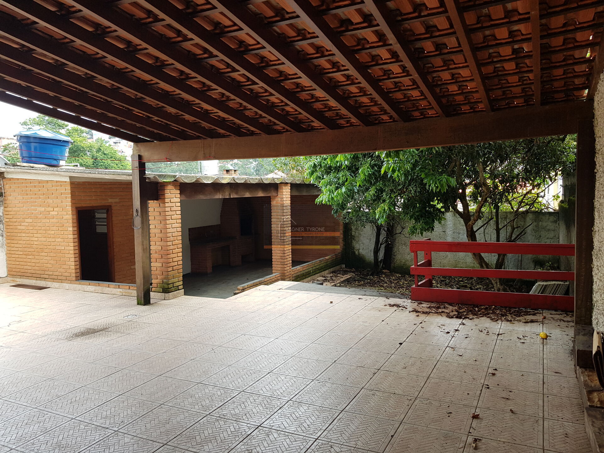 Casa à venda com 4 quartos, 200m² - Foto 6