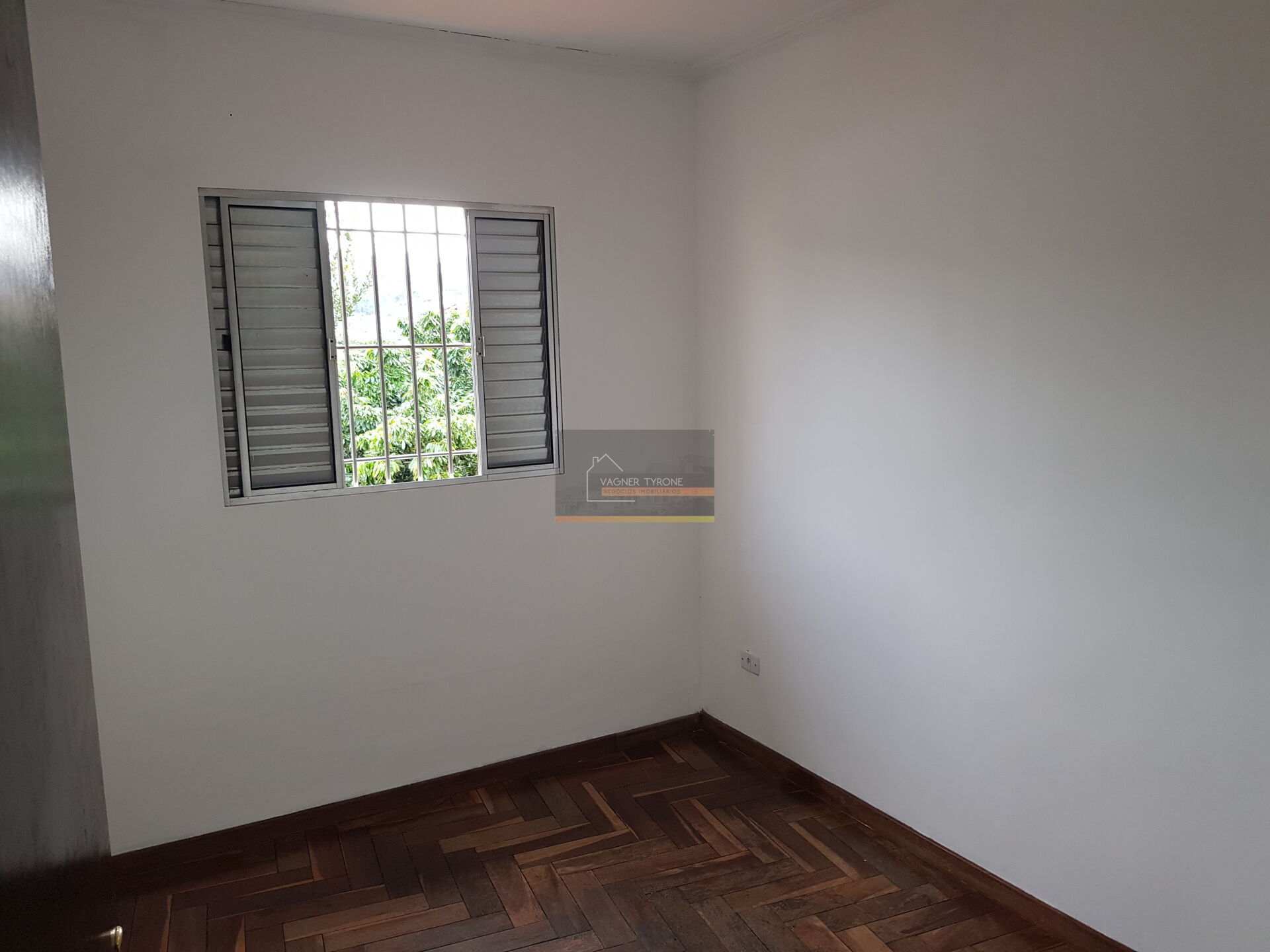 Casa à venda com 4 quartos, 200m² - Foto 21