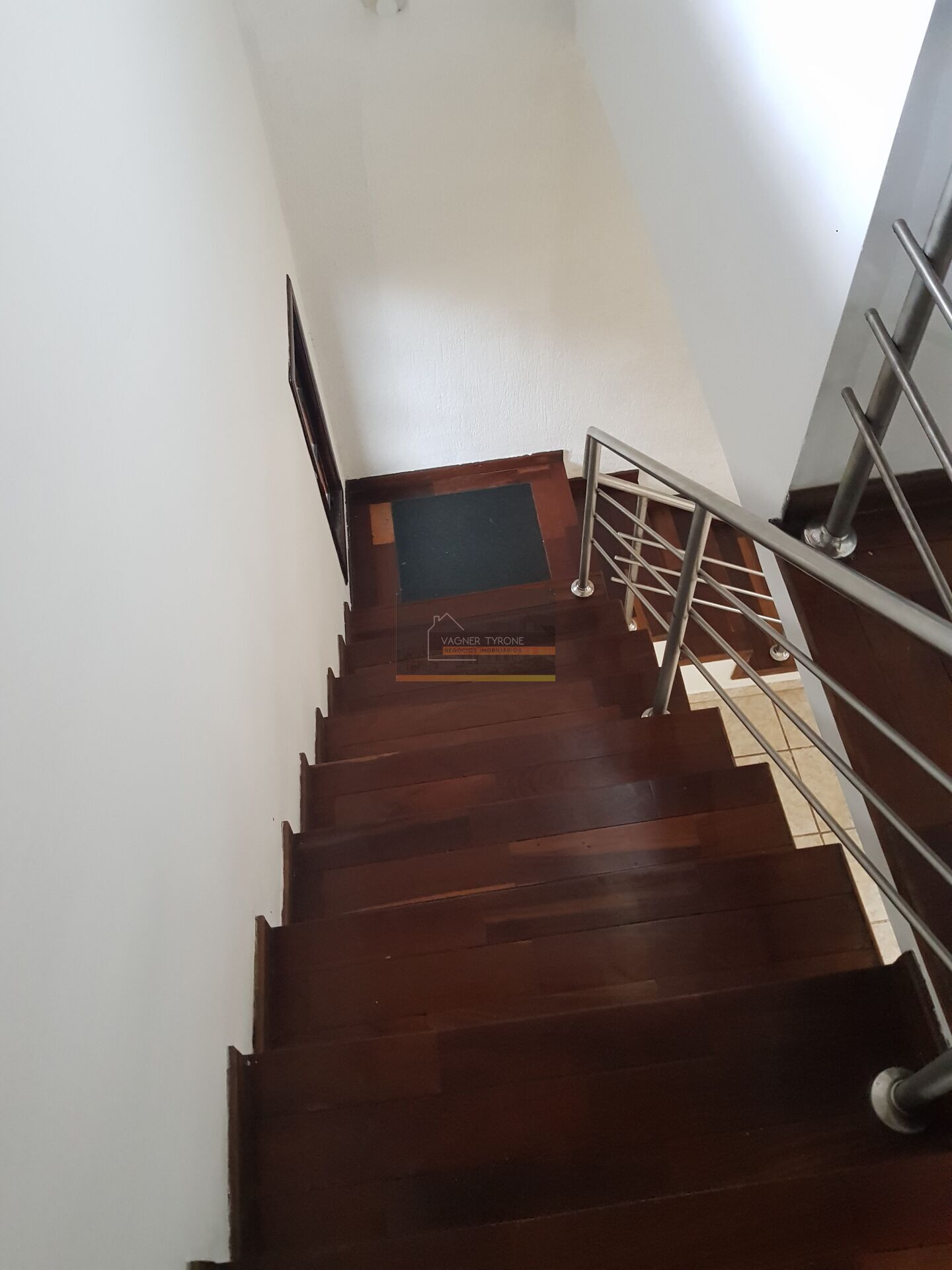 Casa à venda com 4 quartos, 200m² - Foto 28