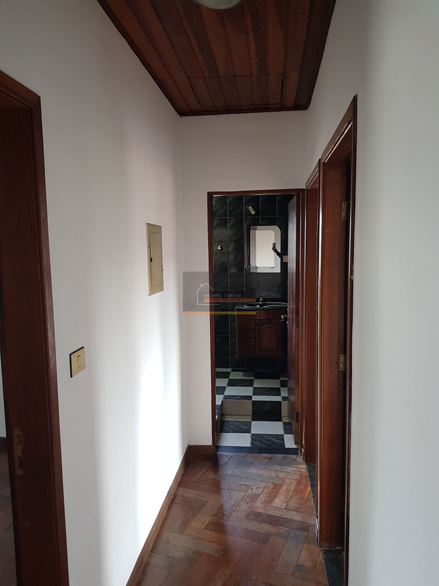 Casa à venda com 4 quartos, 200m² - Foto 20