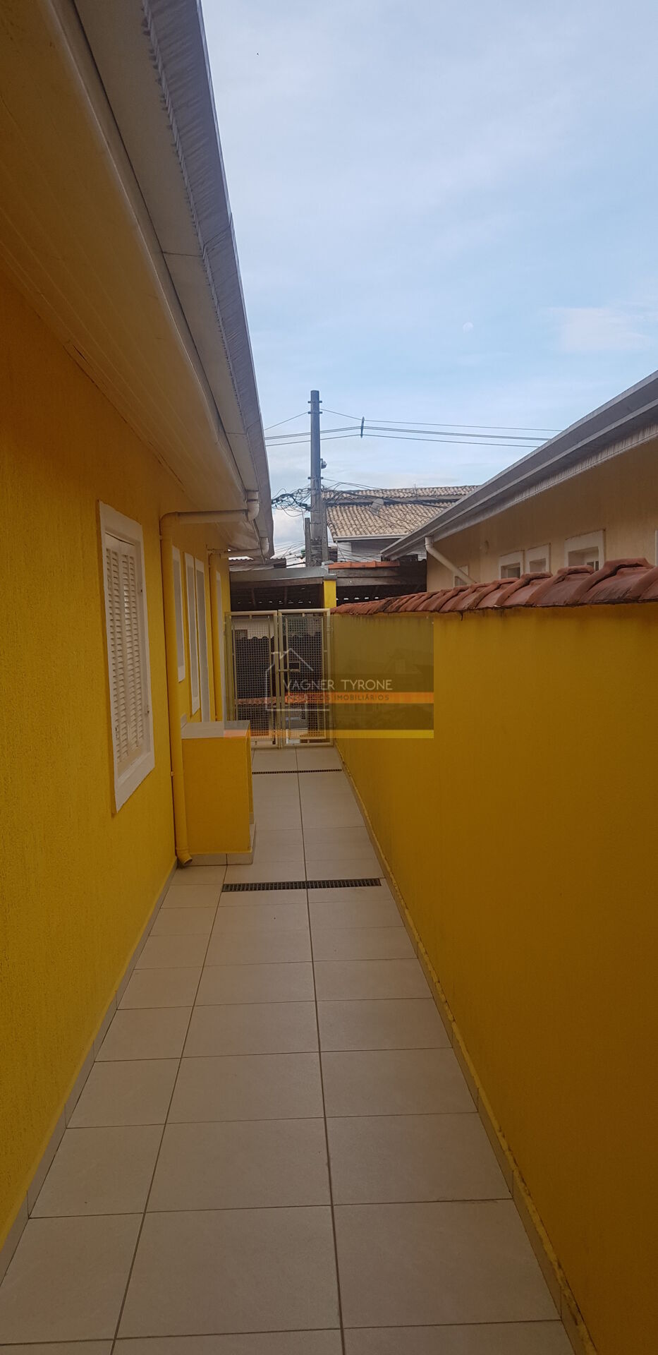 Casa à venda com 2 quartos, 100m² - Foto 7