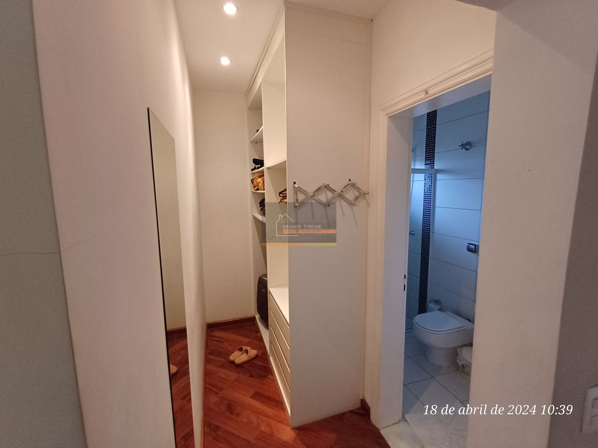 Casa à venda com 4 quartos, 660m² - Foto 26