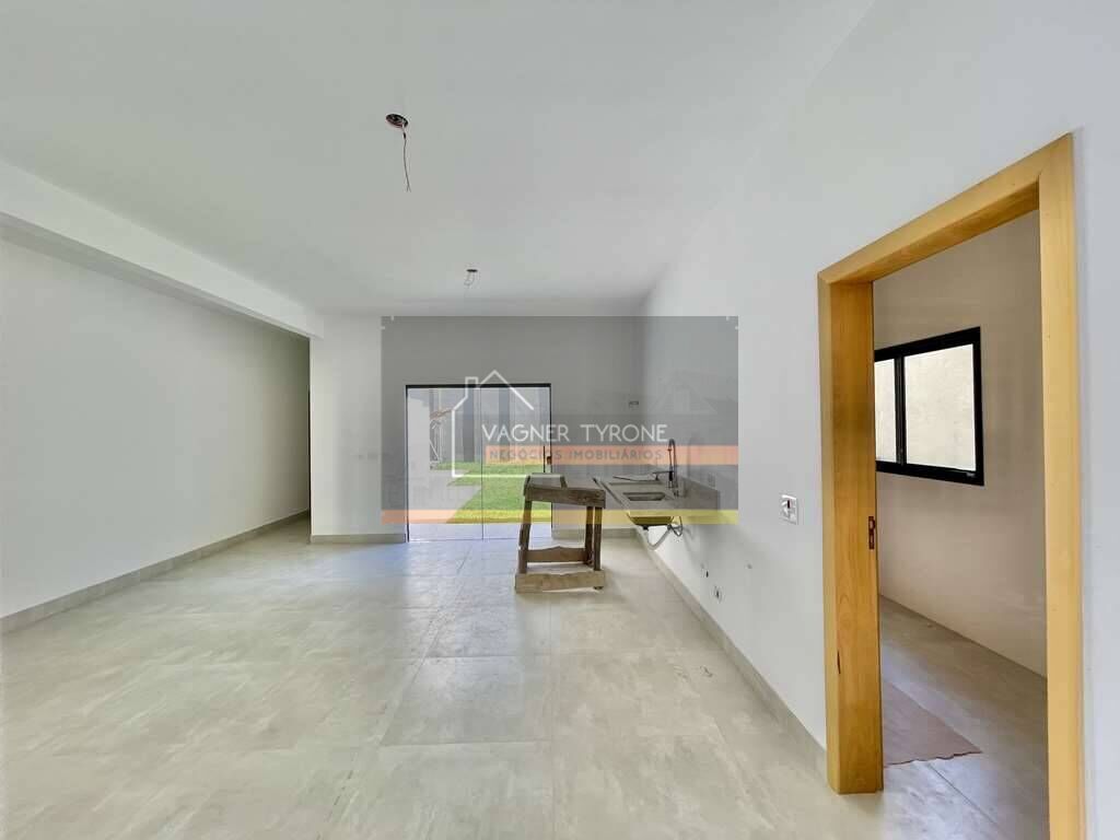 Casa à venda com 3 quartos, 230m² - Foto 14