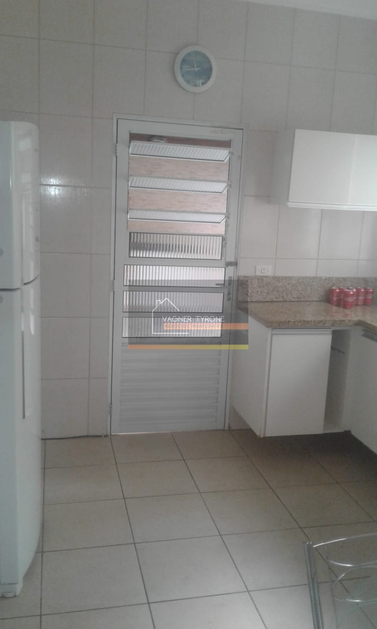 Casa à venda com 3 quartos, 160m² - Foto 5