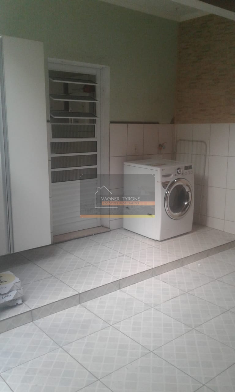 Casa à venda com 3 quartos, 160m² - Foto 10