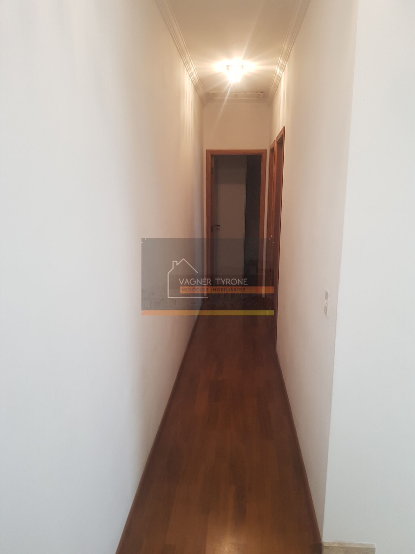 Casa à venda com 3 quartos, 180m² - Foto 17