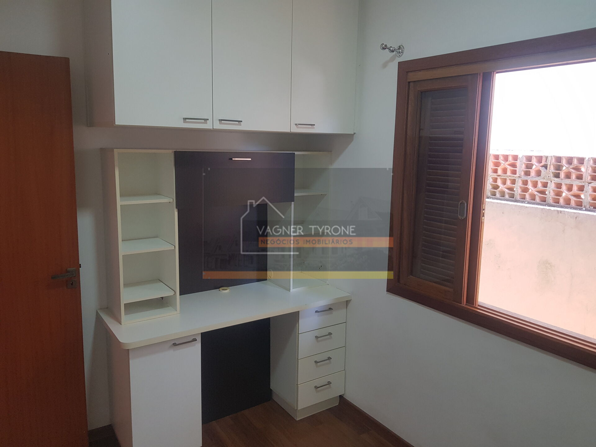 Casa à venda com 3 quartos, 180m² - Foto 20