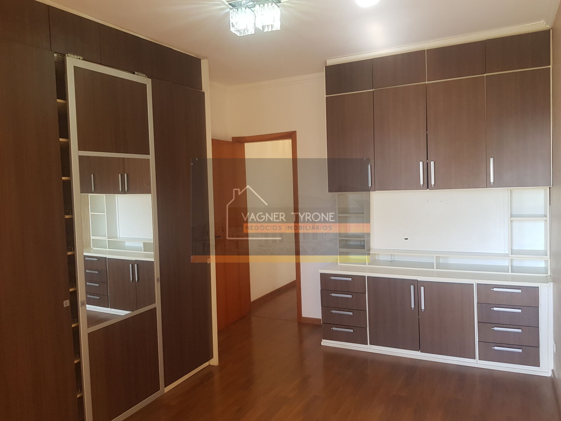 Casa à venda com 3 quartos, 180m² - Foto 22