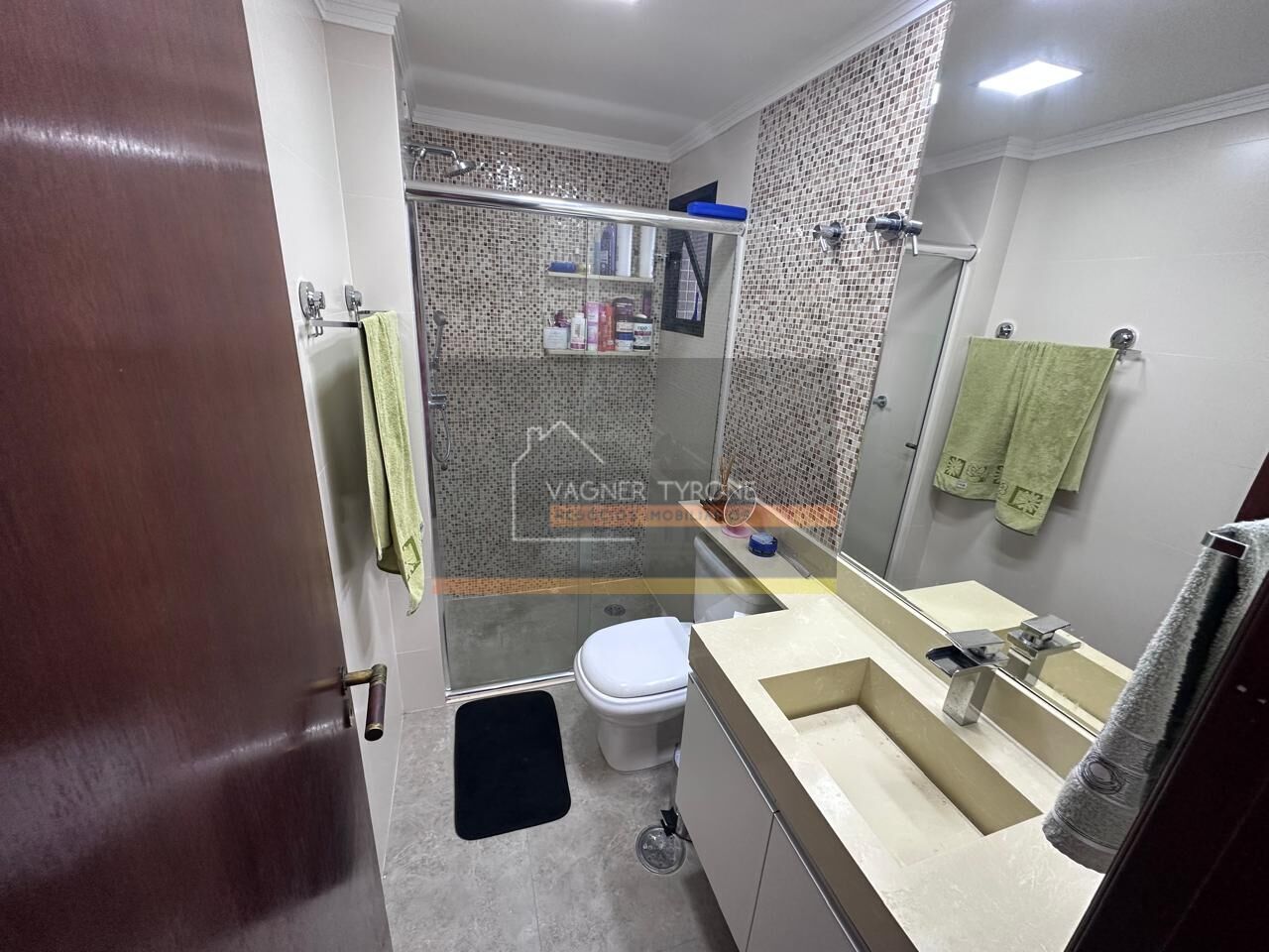 Apartamento à venda com 3 quartos, 140m² - Foto 10