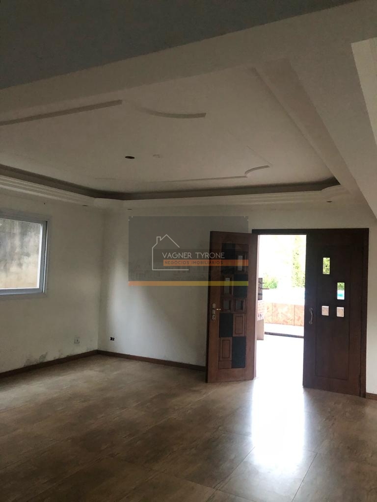 Casa para alugar com 4 quartos, 230m² - Foto 10