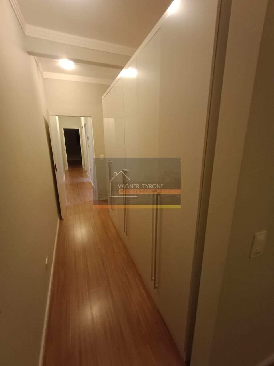 Casa à venda com 3 quartos, 135m² - Foto 14