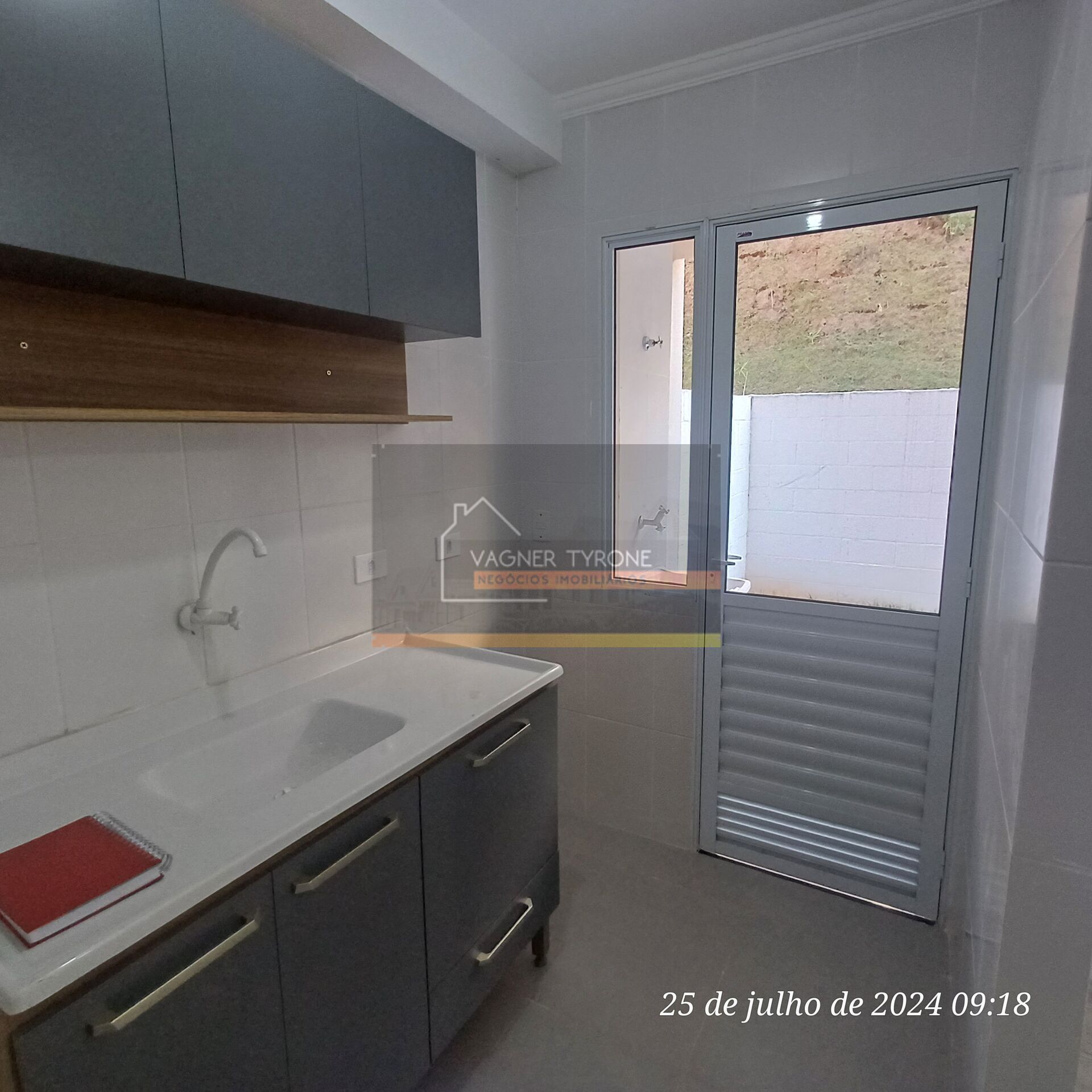 Apartamento para alugar com 2 quartos, 43m² - Foto 9