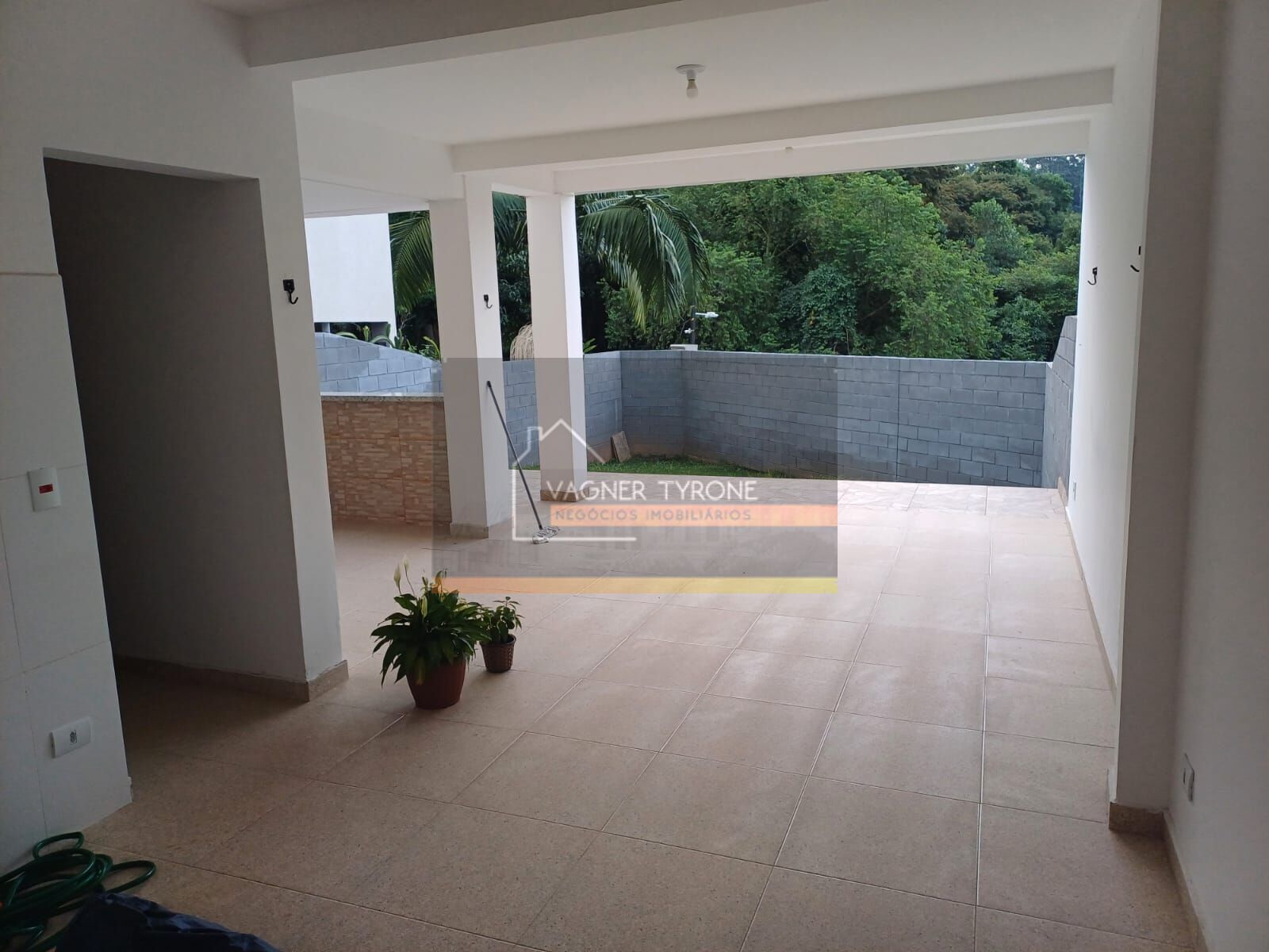 Casa à venda com 3 quartos, 204m² - Foto 34