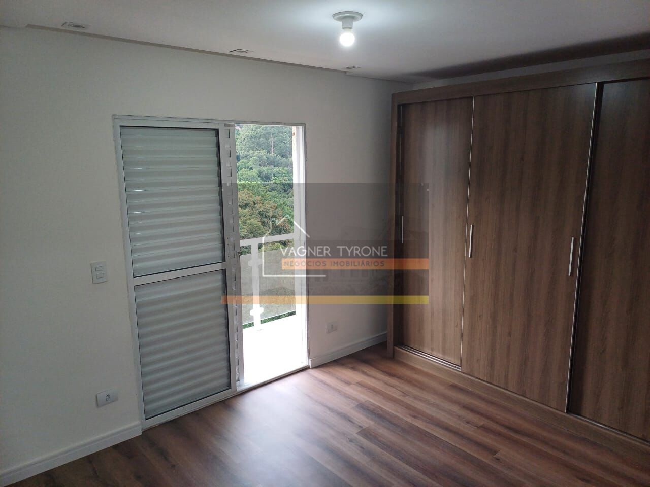 Casa à venda com 3 quartos, 204m² - Foto 10