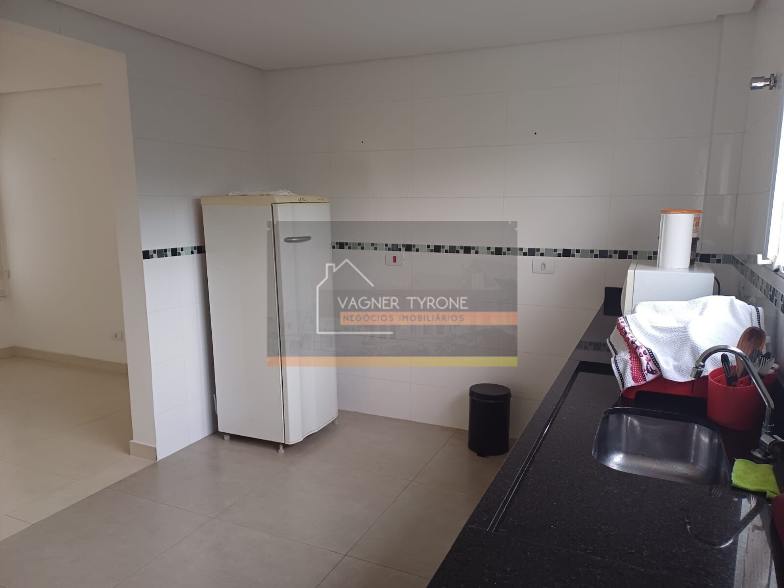 Casa à venda com 3 quartos, 204m² - Foto 44