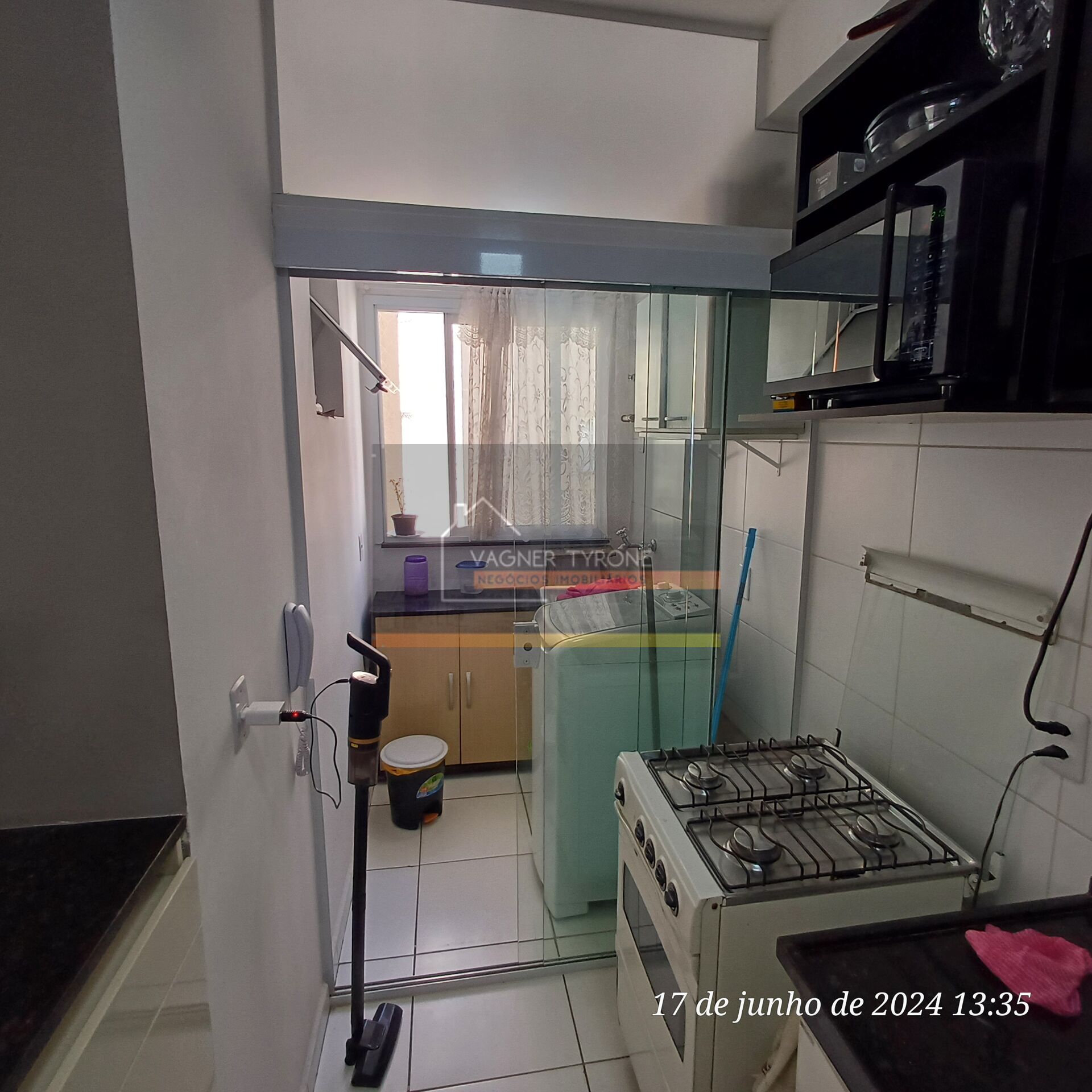 Apartamento à venda com 3 quartos, 69m² - Foto 13