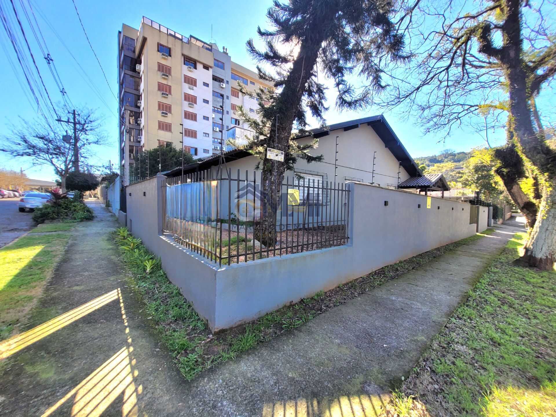 Casa, 197 m² - Foto 1