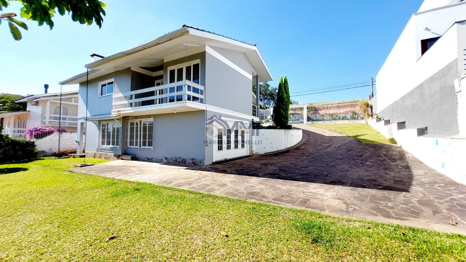 Casa à venda com 3 quartos, 191m² - Foto 2