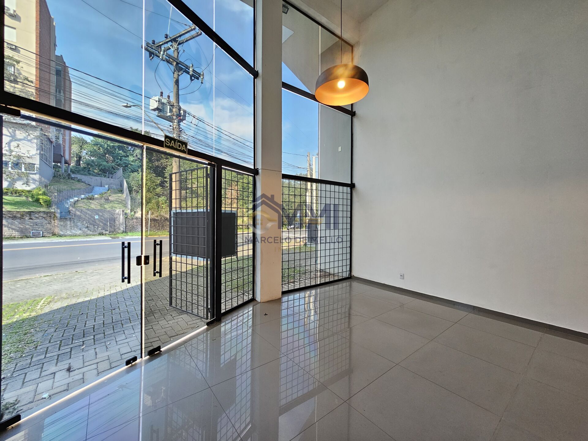 Loja-Salão para alugar, 146m² - Foto 2