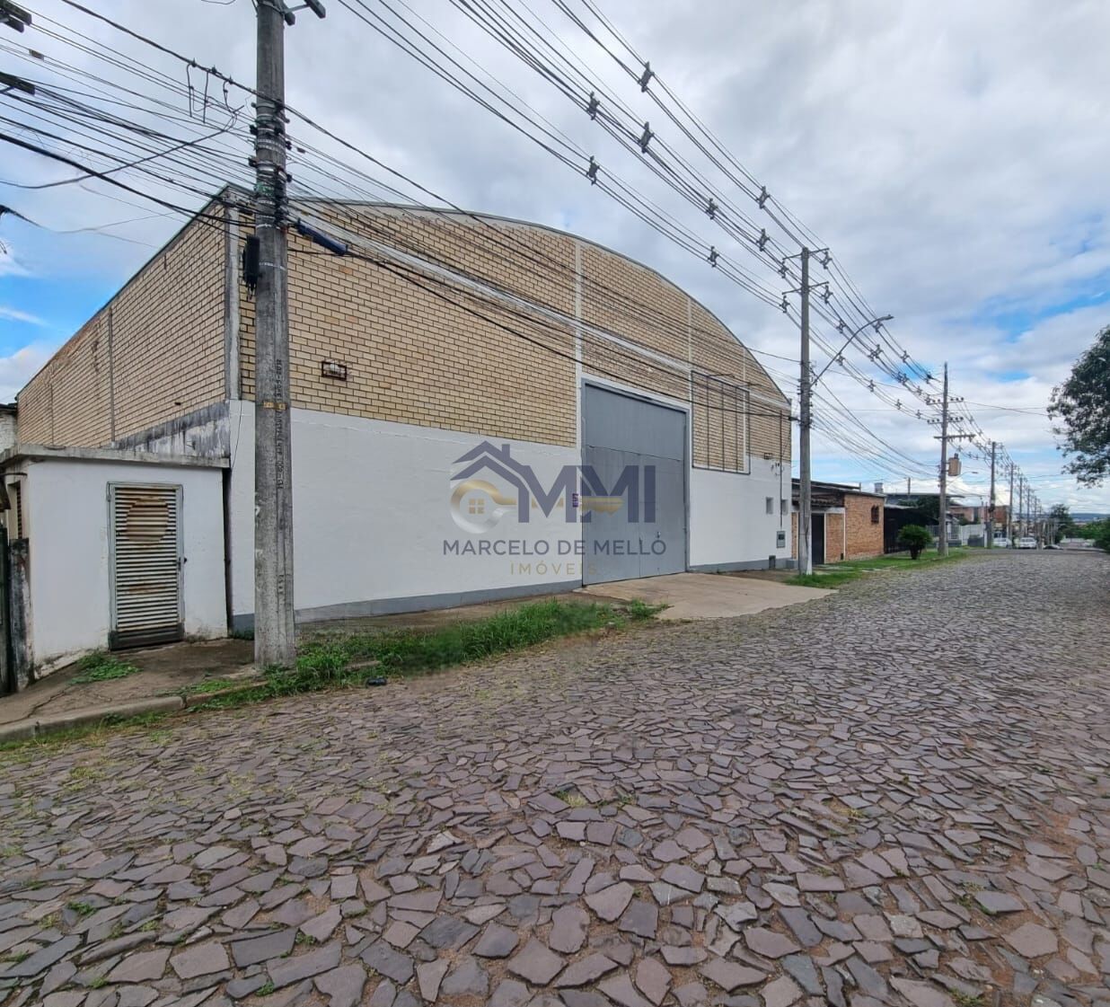 Depósito-Galpão, 458 m² - Foto 1