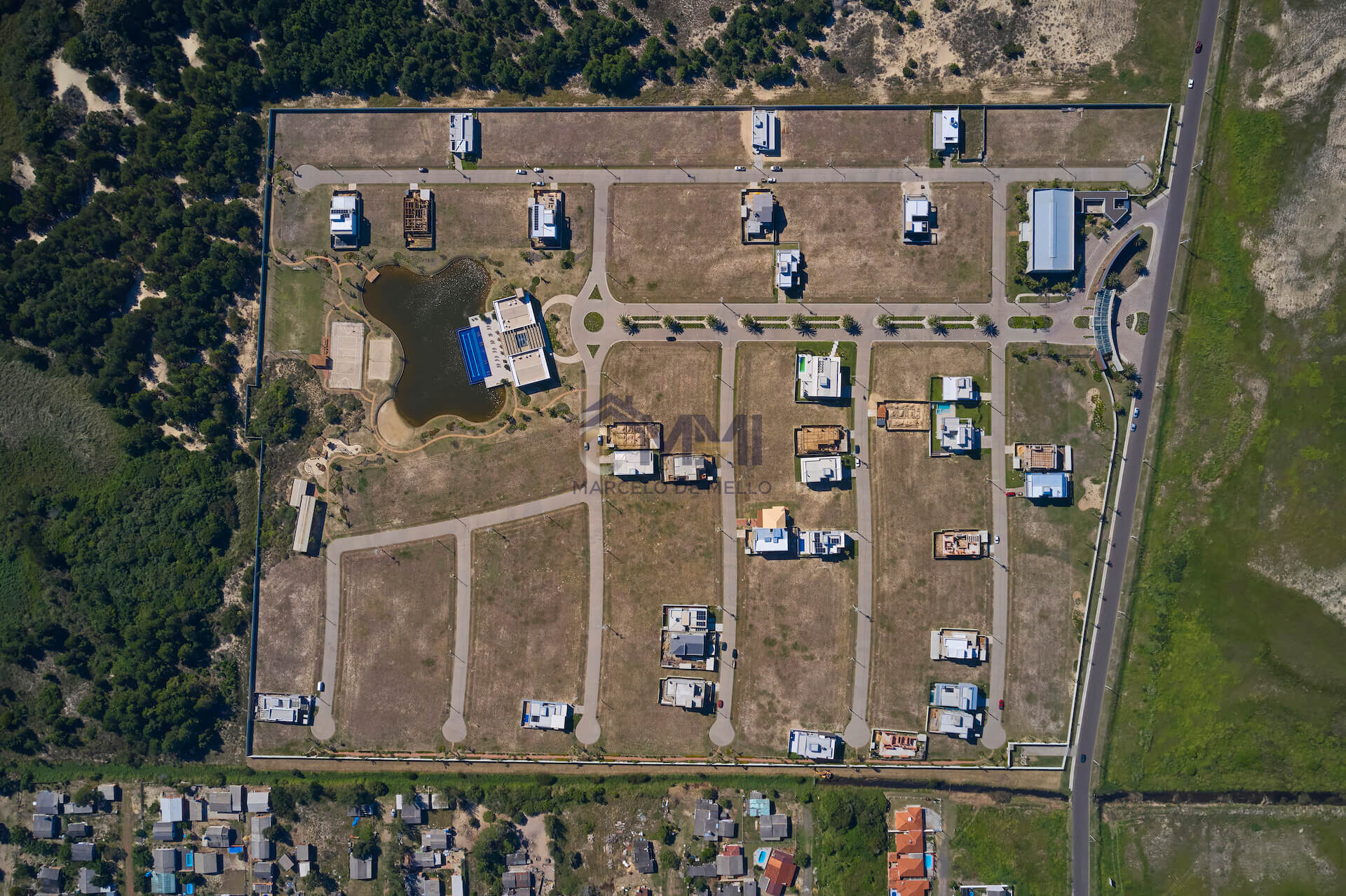 Terreno à venda, 318m² - Foto 6