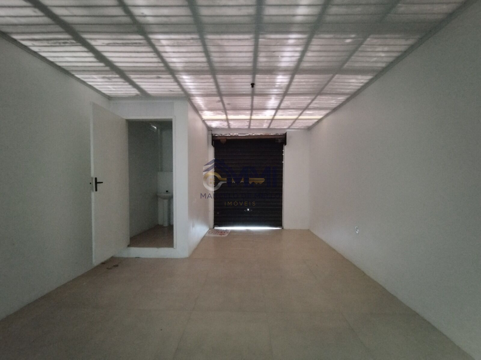 Depósito-Galpão-Armazém para alugar, 347m² - Foto 8