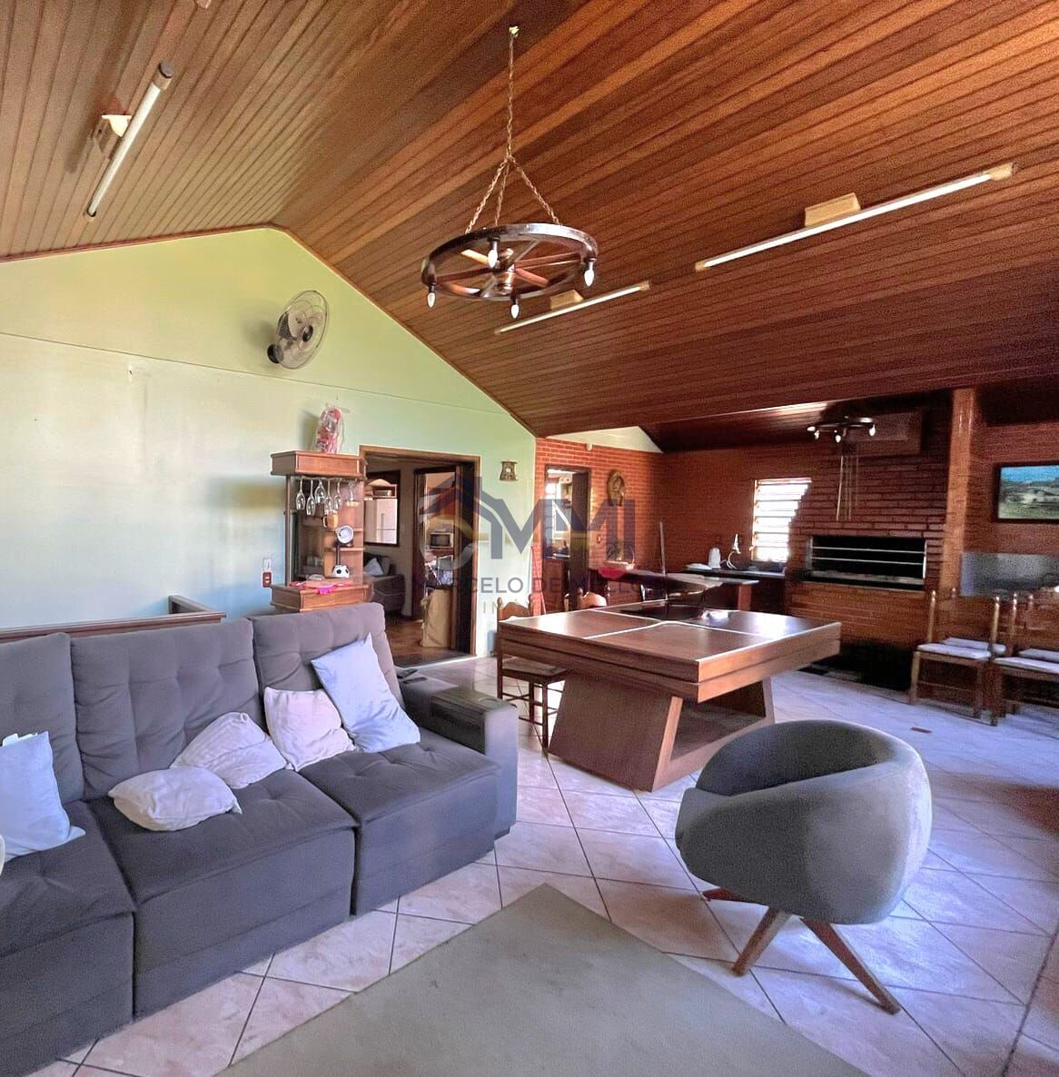 Casa, 5 quartos, 272 m² - Foto 2