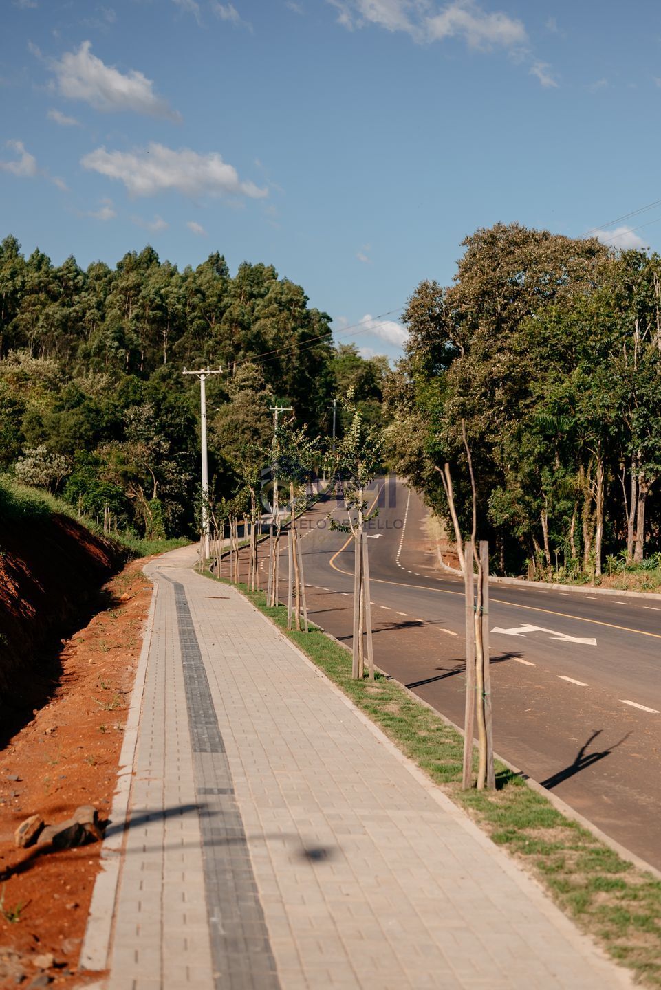 Terreno à venda, 300m² - Foto 1