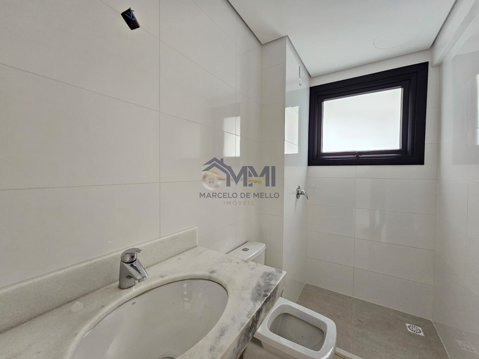 Apartamento à venda com 2 quartos, 79m² - Foto 8