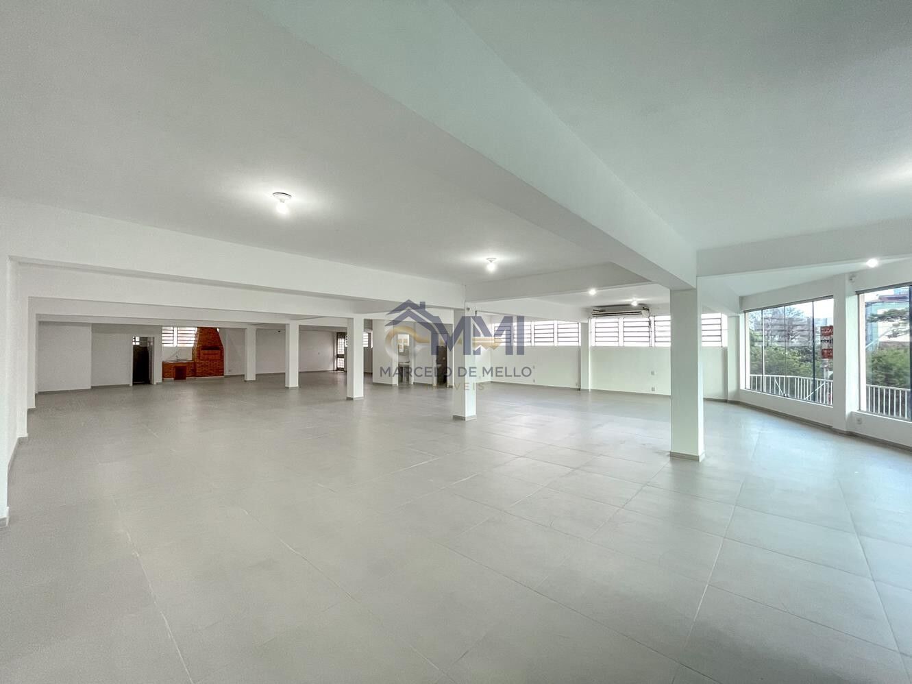 Prédio Inteiro para alugar, 355m² - Foto 1