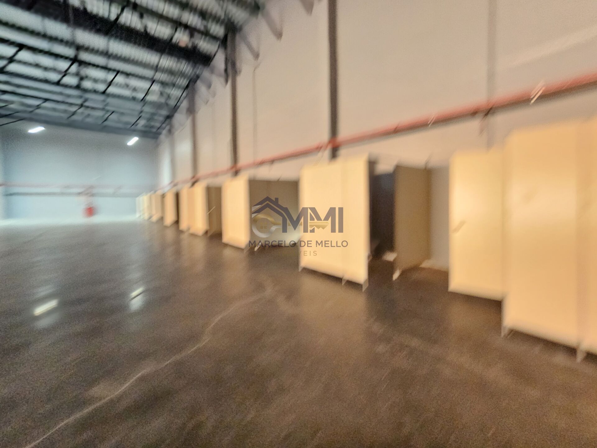 Depósito-Galpão-Armazém para alugar, 2100m² - Foto 8