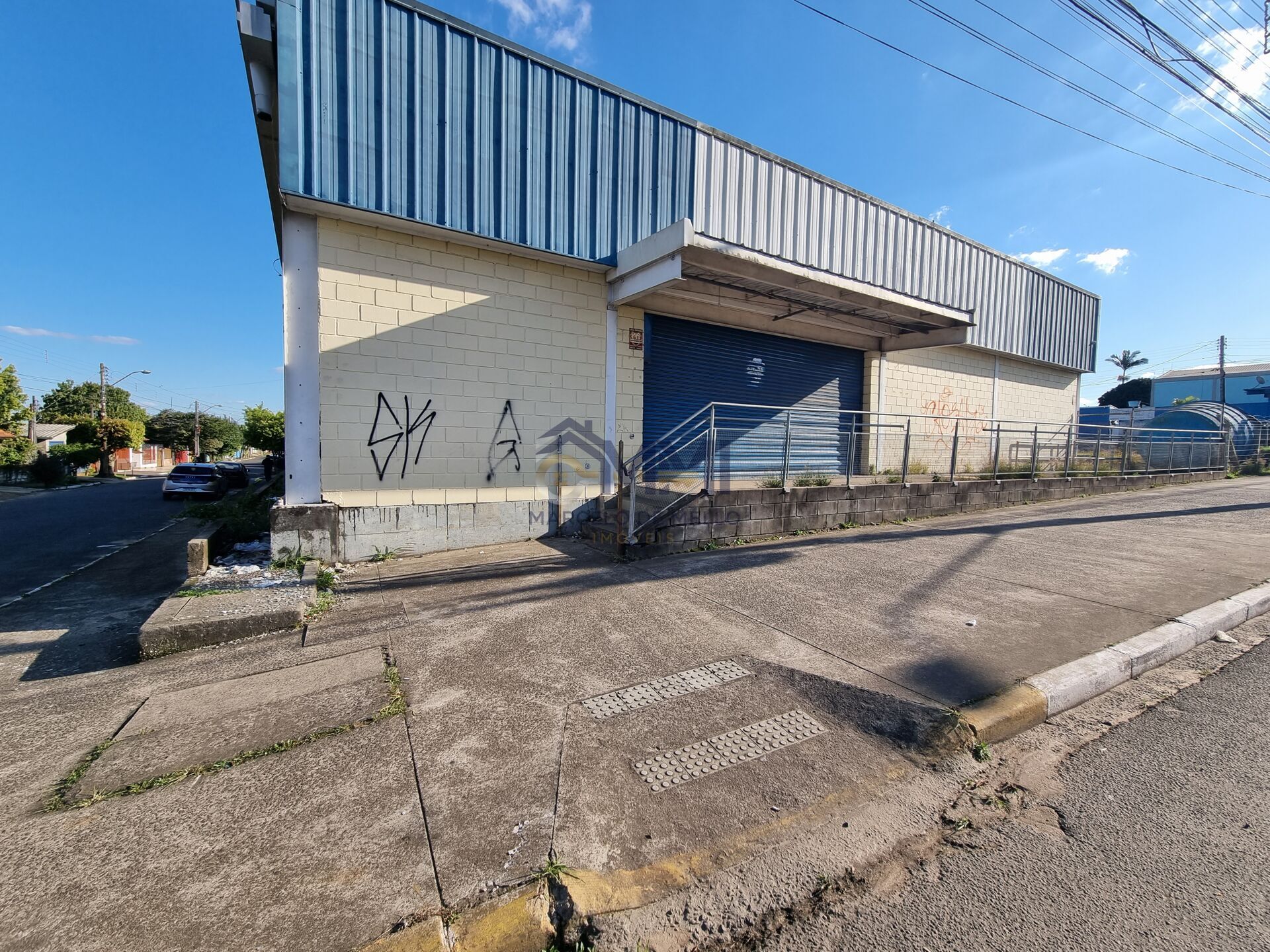 Depósito-Galpão, 862 m² - Foto 1