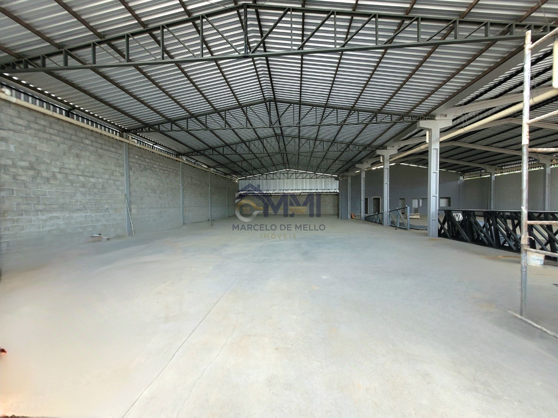 Depósito-Galpão, 2200 m² - Foto 1