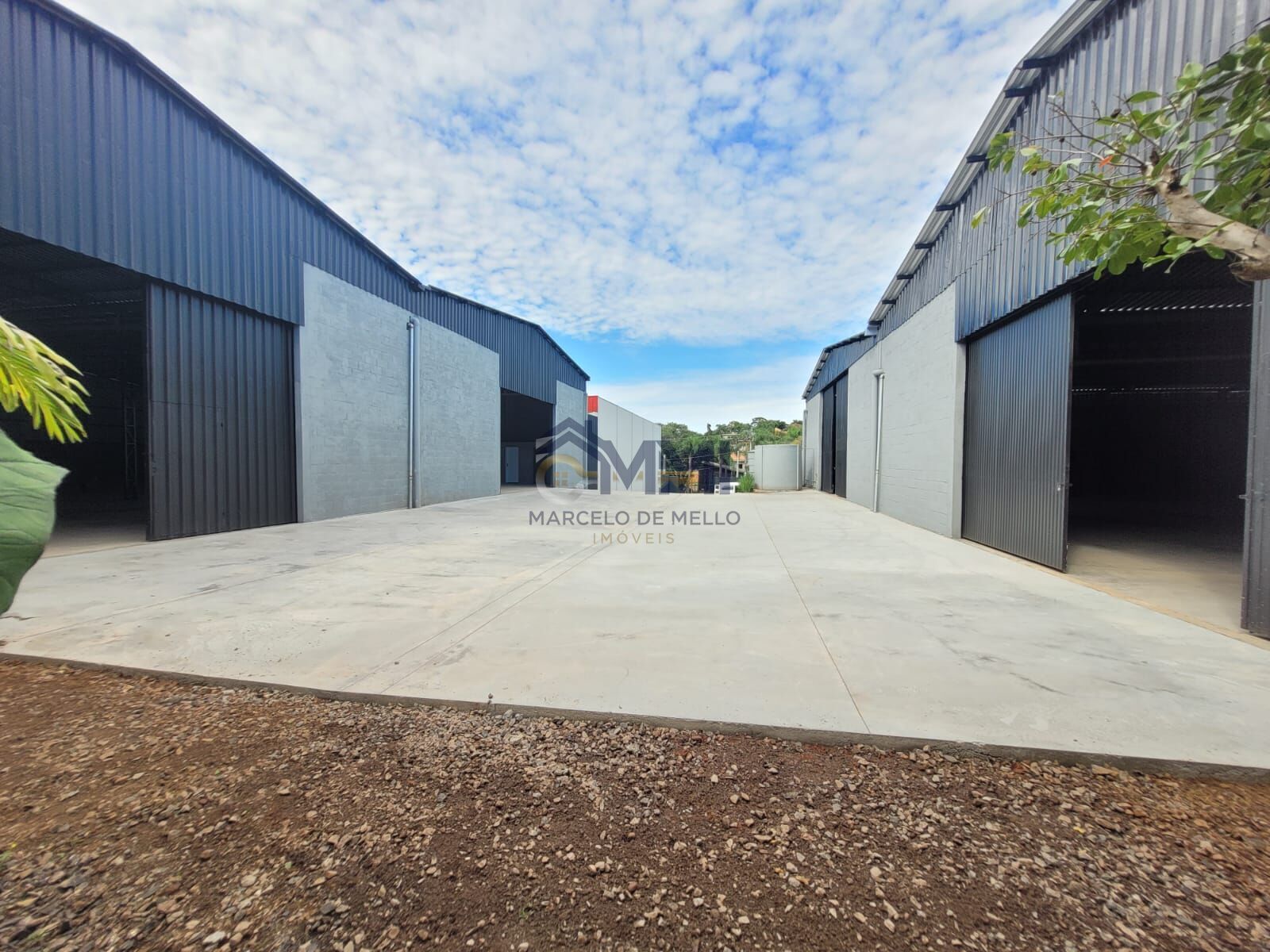 Depósito-Galpão, 2200 m² - Foto 1