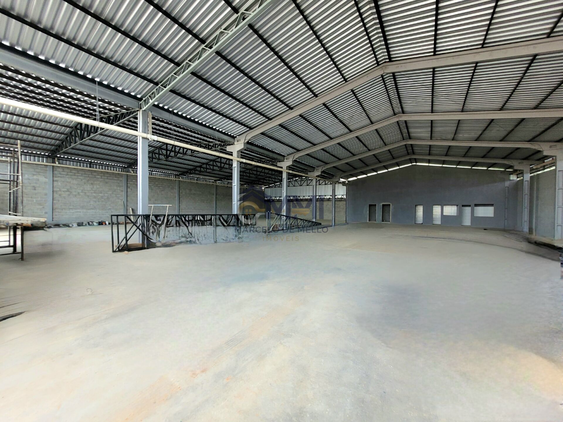 Depósito-Galpão, 2200 m² - Foto 2