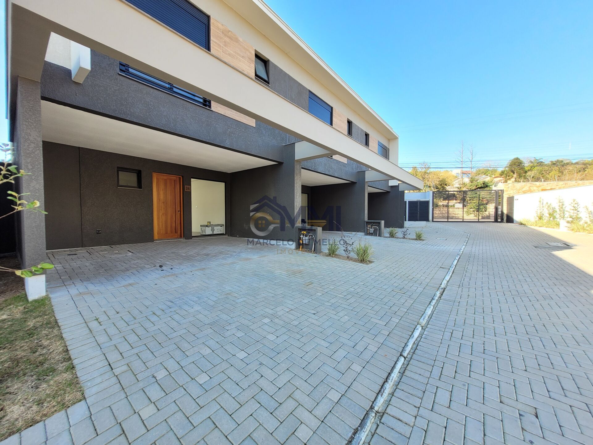 Casa de Condomínio à venda com 3 quartos, 128m² - Foto 1