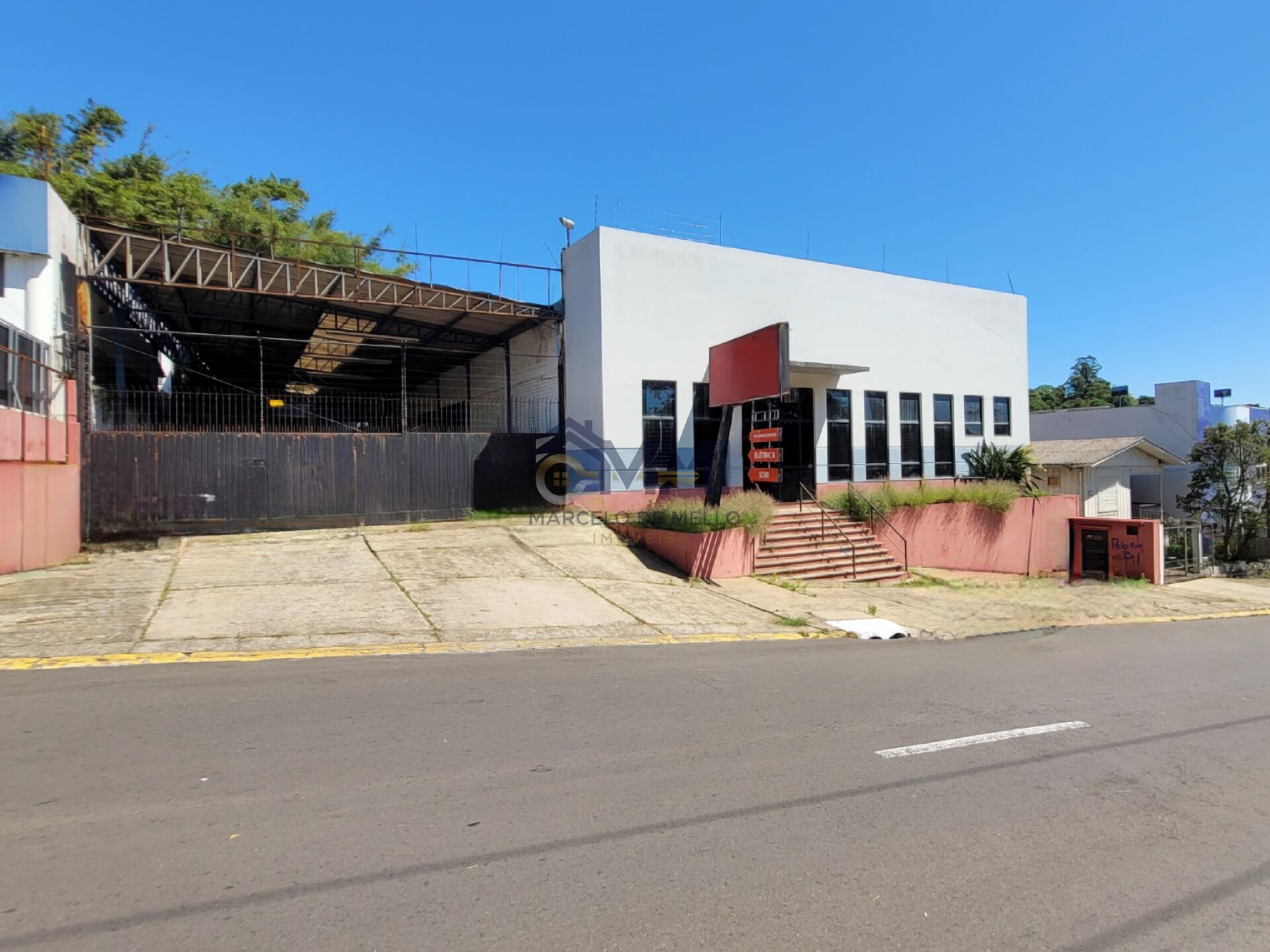 Prédio Inteiro, 1368 m² - Foto 1