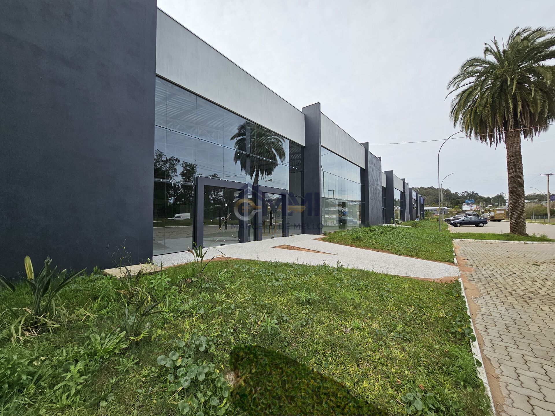 Loja-Salão, 743 m² - Foto 1