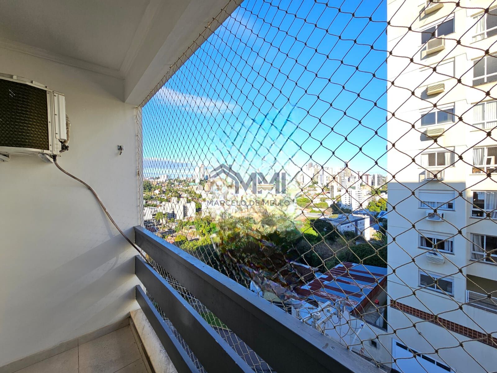 Apartamento à venda com 2 quartos, 73m² - Foto 3
