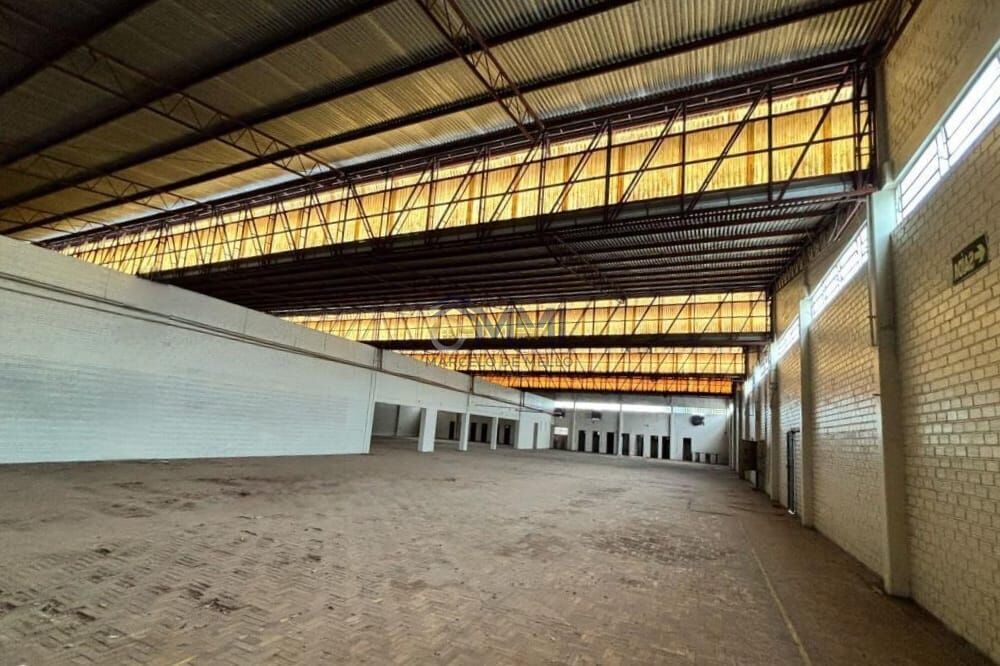 Depósito-Galpão-Armazém para alugar, 2384m² - Foto 4